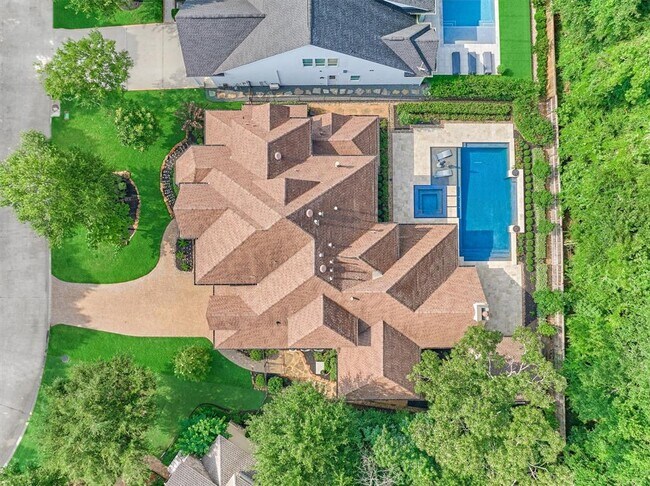Building Photo - 115 Windfair Loop