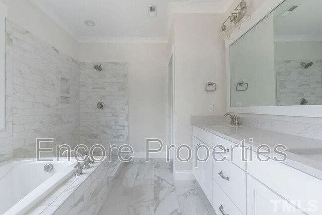 Building Photo - 162 Prince Pl Dr