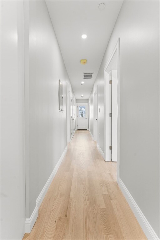 Building Photo - 23 Dewolf St