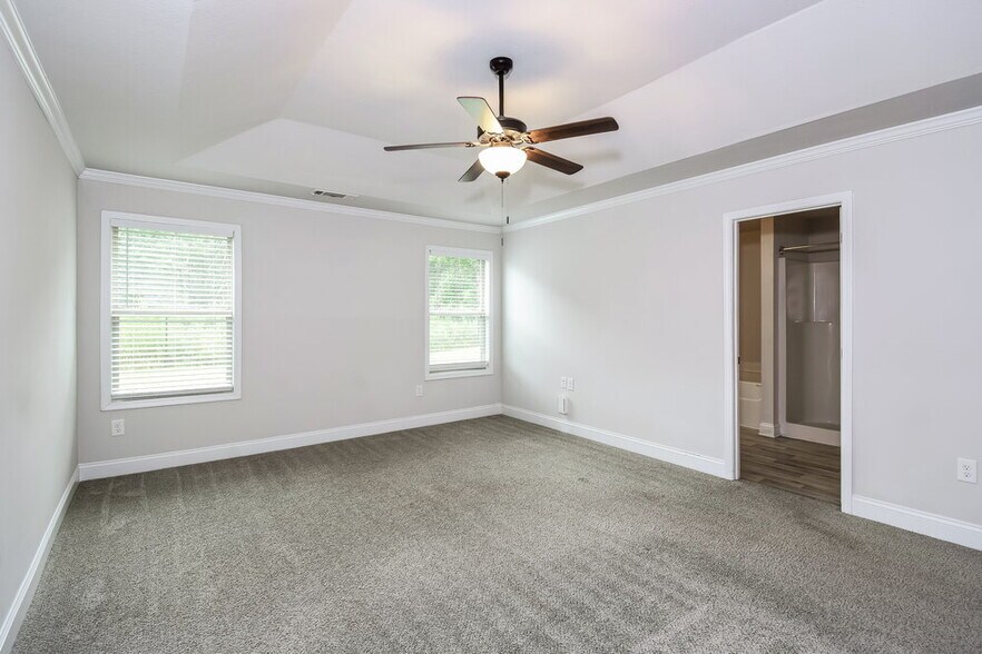Building Photo - 84 Heartland Cir