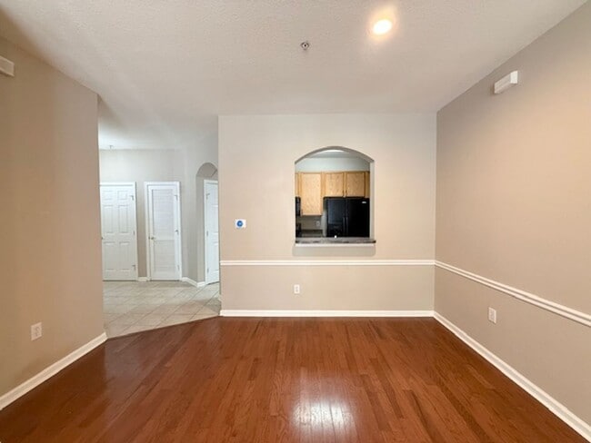 Building Photo - Ground-Level 3-Bedroom Condo in the Gated ...