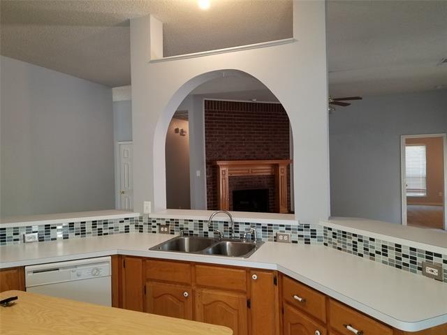 Building Photo - 424 Ambrose Dr