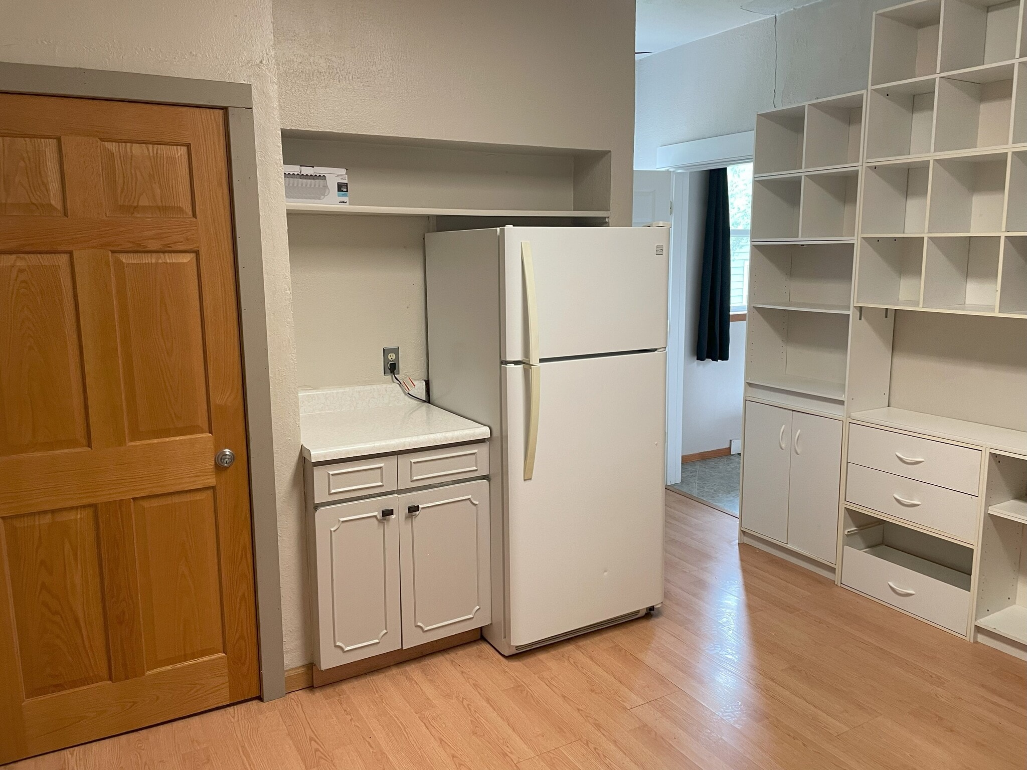 Kitchen - 120 2nd Ave SW