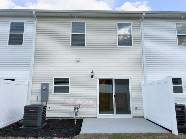 Building Photo - 167 Randwick Ln