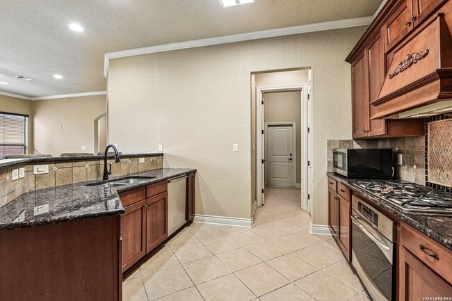Building Photo - 4911 Country Cv