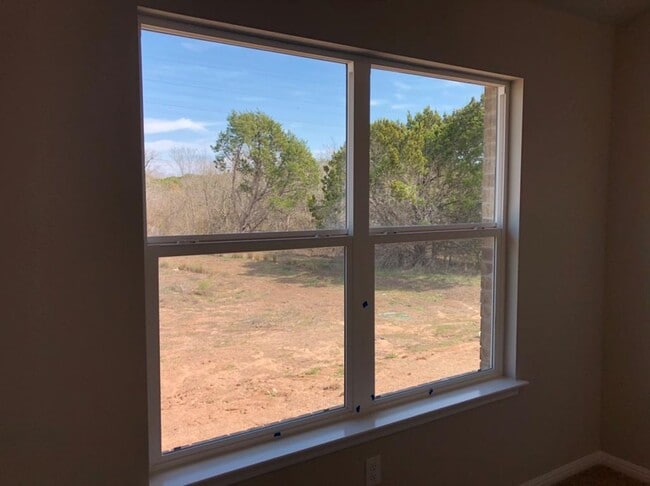 Building Photo - 3504 Blazeby Dr