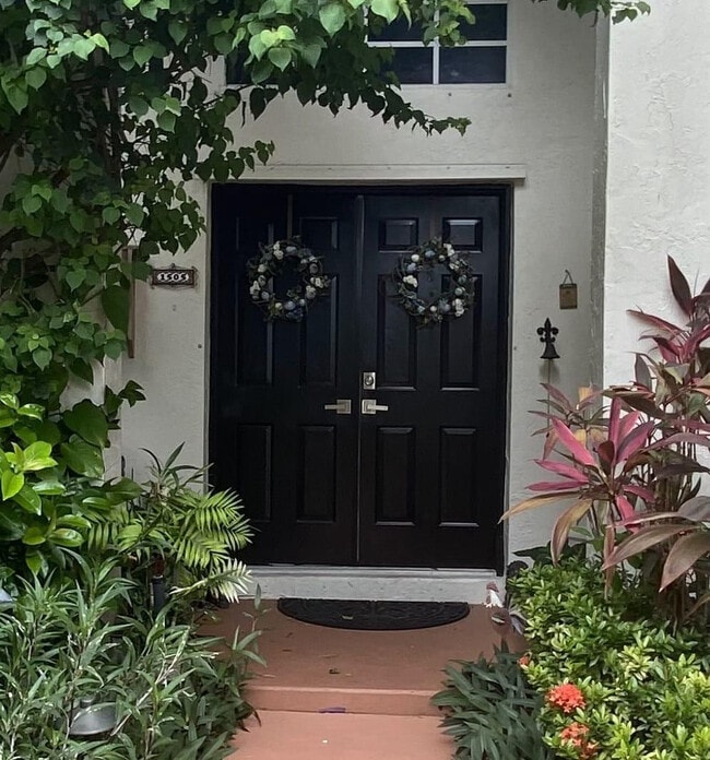 Building Photo - 1505 Harbour Side Dr