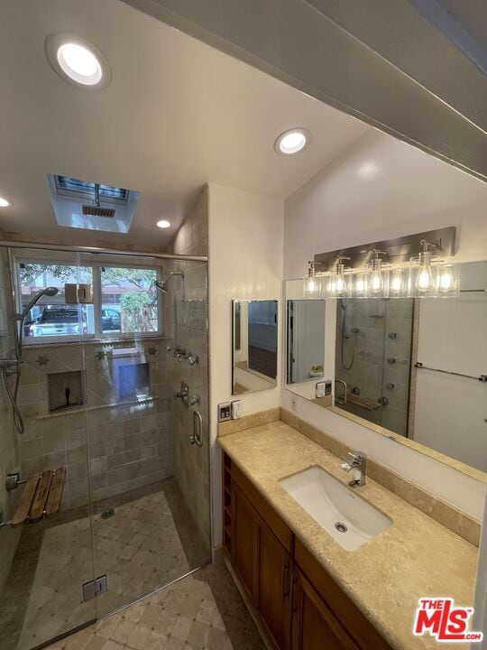 Building Photo - 447 Howland Canal