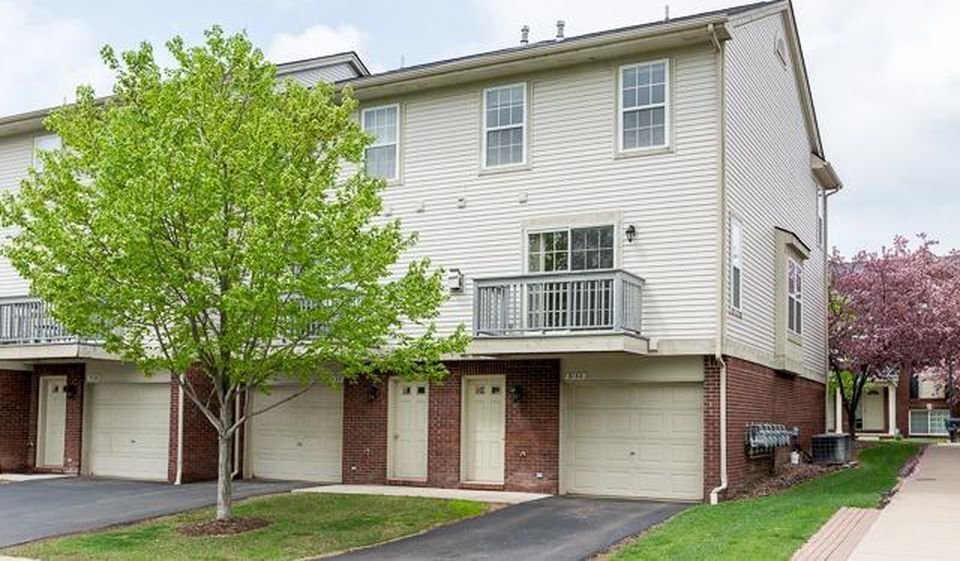 Building Photo - 3081 Promenade Cir