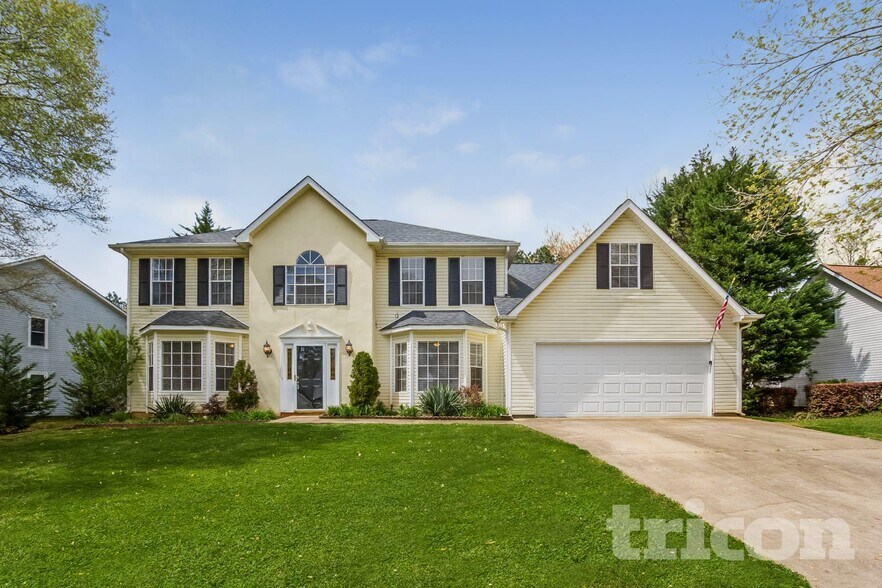 Building Photo - 2198 Colony Dr