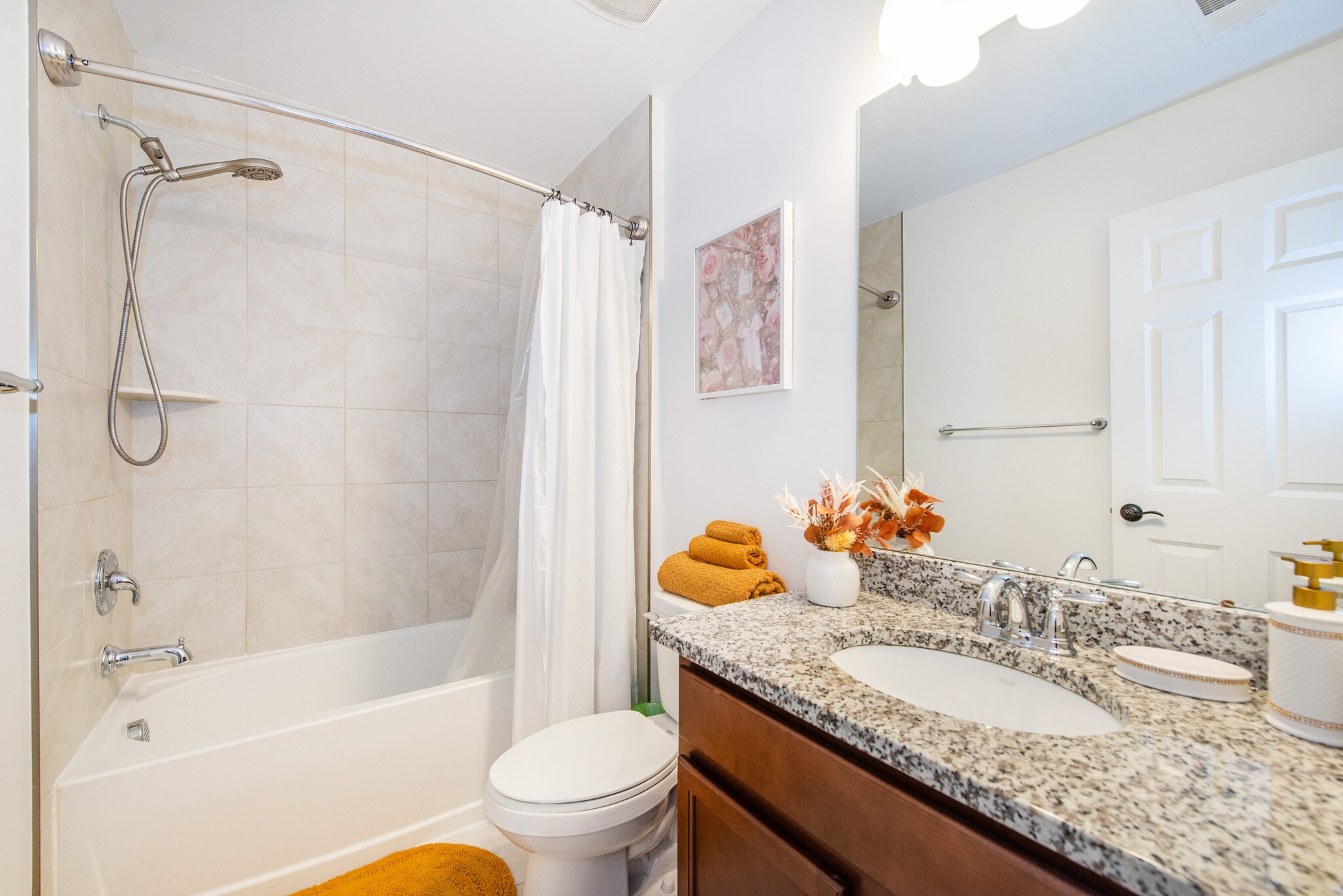 Hall Bath 3rd Fl - 33 Landmark Ln