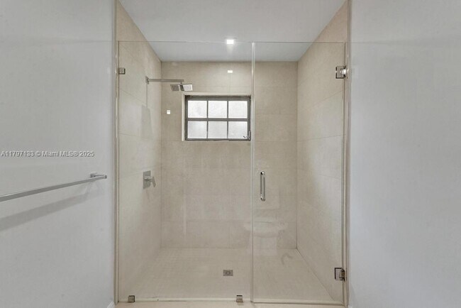 Building Photo - 1981 SW 139th Ct