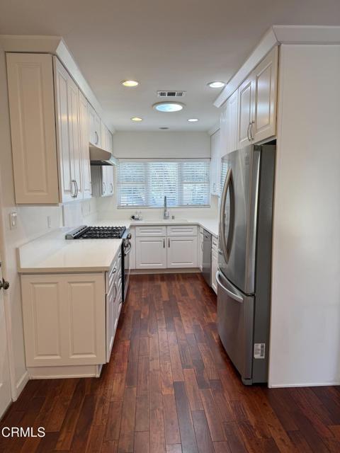 Building Photo - 2387 Glen Canyon Rd