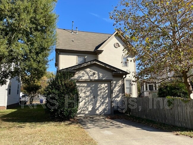 Building Photo - 3215 Omohundro Ave