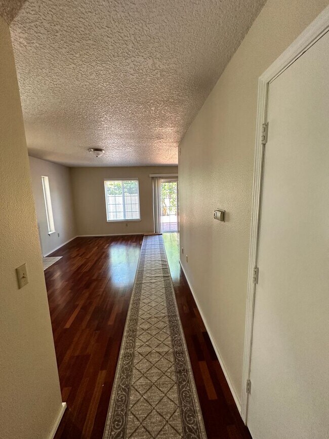 Building Photo - 10398 - Lydia Court Duplex