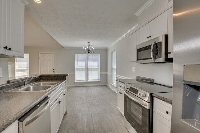 Building Photo - 409 Urial Dr