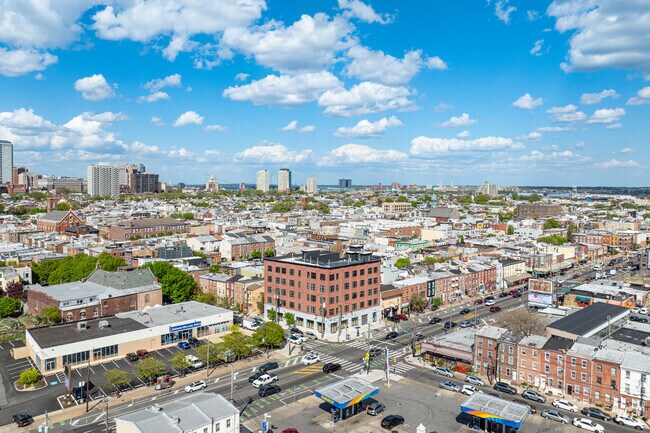Aerial Photo - 943 Washington Ave