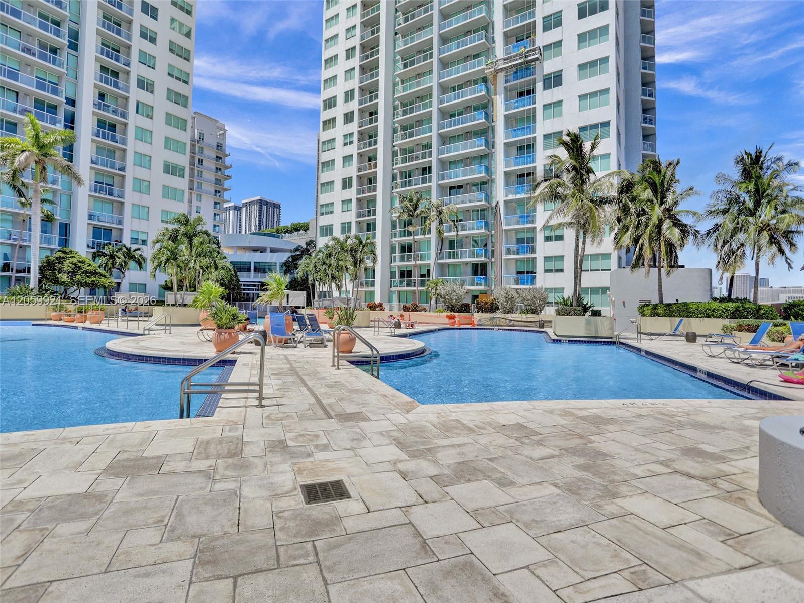 Building Photo - 244 Biscayne Blvd
