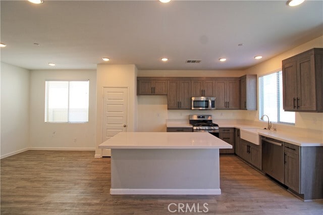 Building Photo - 6087 Mariposa Dr