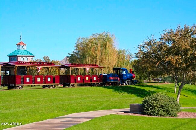 Building Photo - 3640 W Muirfield Ct