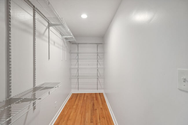 Building Photo - 4105 Ashwoody Trl NE