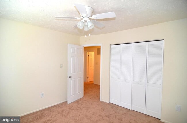 Building Photo - 2165 Freemantle Ct