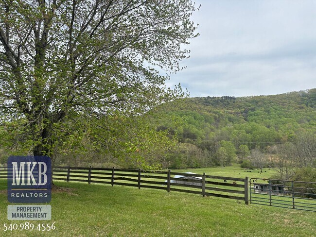 Building Photo - 5056 Catawba Valley Dr