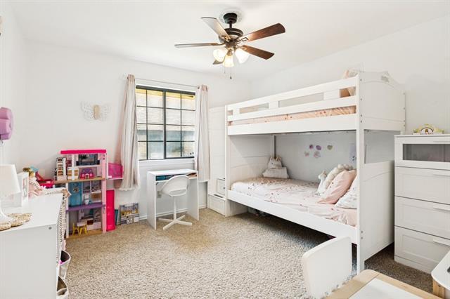 Building Photo - 4300 Driftwood Dr