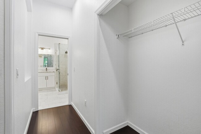 Building Photo - 7820 Clemson St