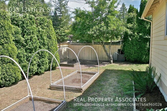 Building Photo - 4033 134th Pl SW