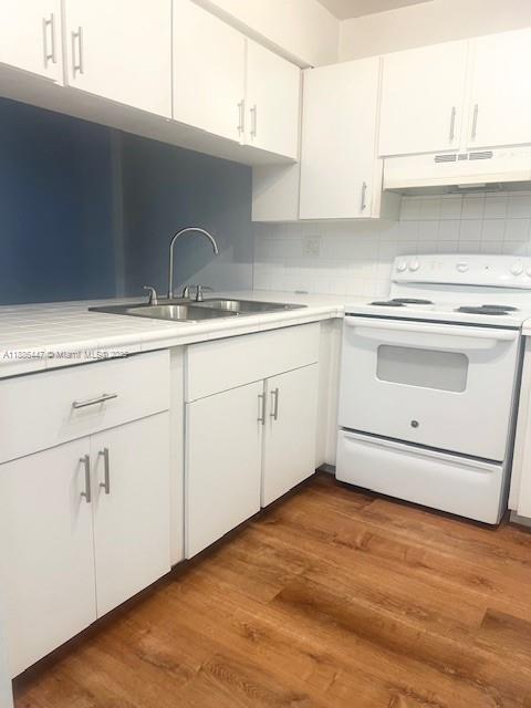 Building Photo - 14150 SW 84th St