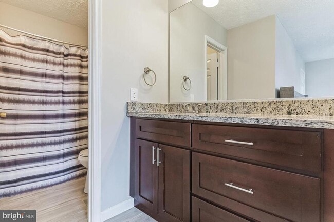 Building Photo - 6103 Red Squirrel Pl