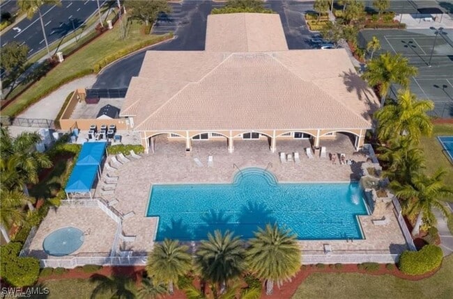 Building Photo - 13841 Lake Mahogany Blvd
