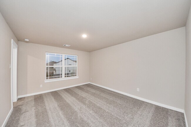 Building Photo - 32307 Fly Fish Wy