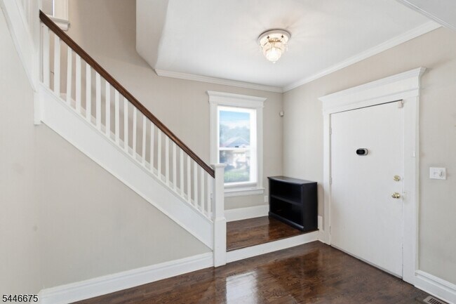 Building Photo - 21 Mildred Terrace