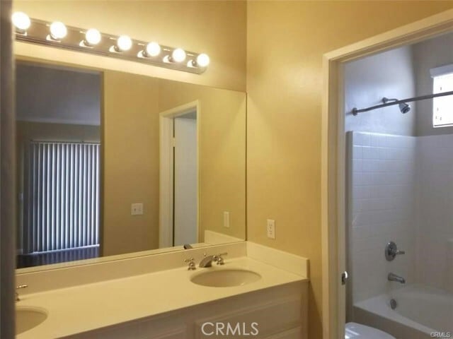 Building Photo - 15272 Sunray Ct