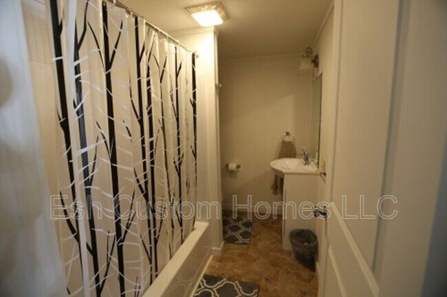 Building Photo - 135 W 3rd St