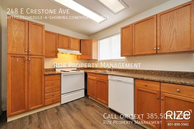Building Photo - 248 E Crestone Ave
