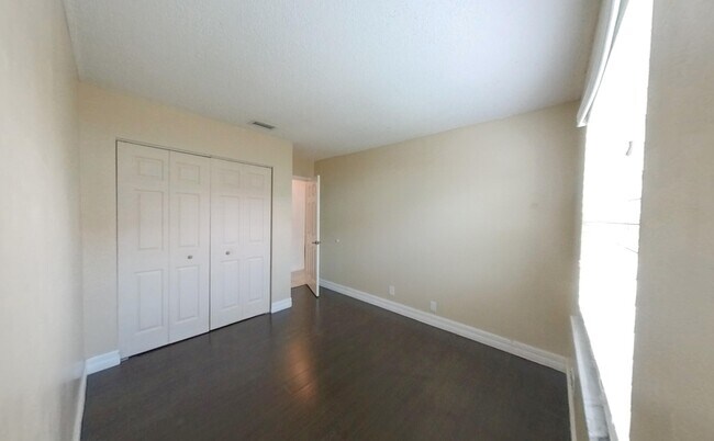 Building Photo - 1103 Harmony Way