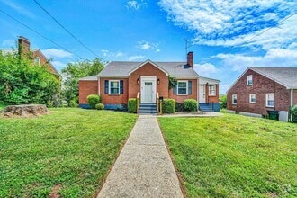 Building Photo - Charming Brick Ranch- Roanoke County