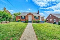 Building Photo - Charming Brick Ranch- Roanoke County