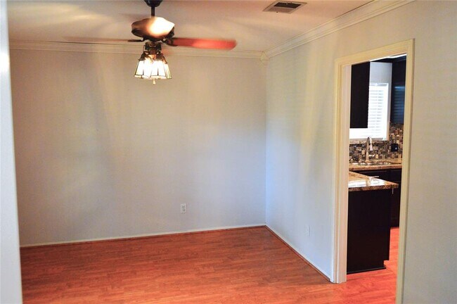 Building Photo - 3114 Greenridge Dr