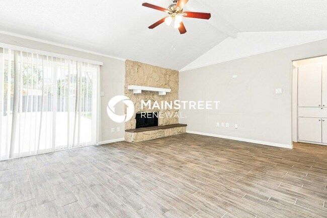 Building Photo - 3 Bedroom Pet-Friendly Home in Watauga, TX with Main Street Renewal