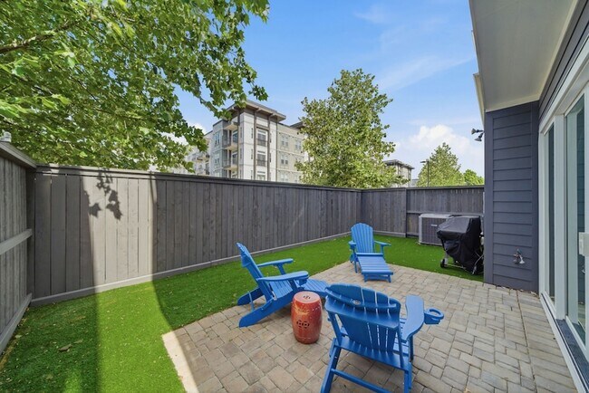 Building Photo - 1417 Biondo Way