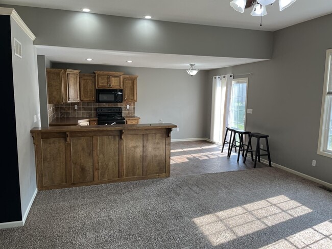 Building Photo - 1207 Aubreis Way