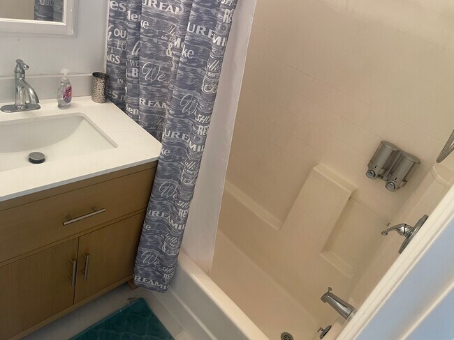 Building Photo - 12619 Emelita St