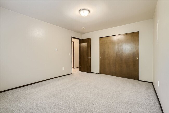 Building Photo - 1113 NW 62nd St