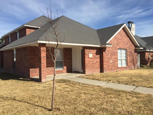 Primary Photo - 6018 Estacado Ln