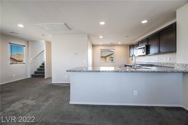 Building Photo - 10490 Forked Run St