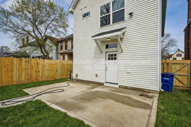 Building Photo - 77 N Guilford Ave